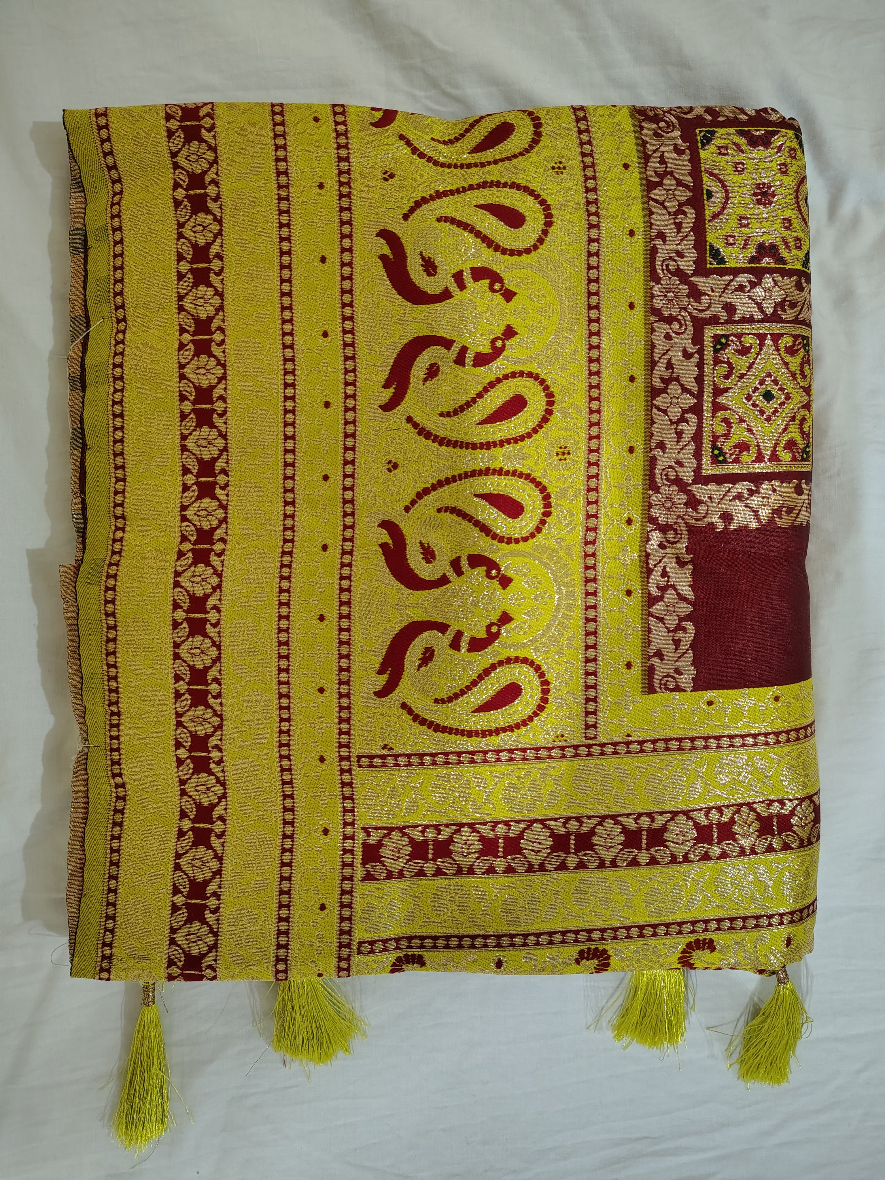 Gitar- Saree